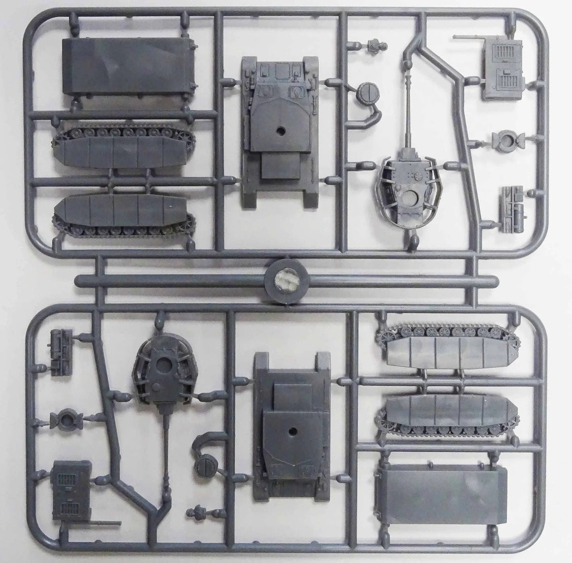 Victrix Panzer IV H  Sprue 2 tanks 12mm/1:144 scale VG12004