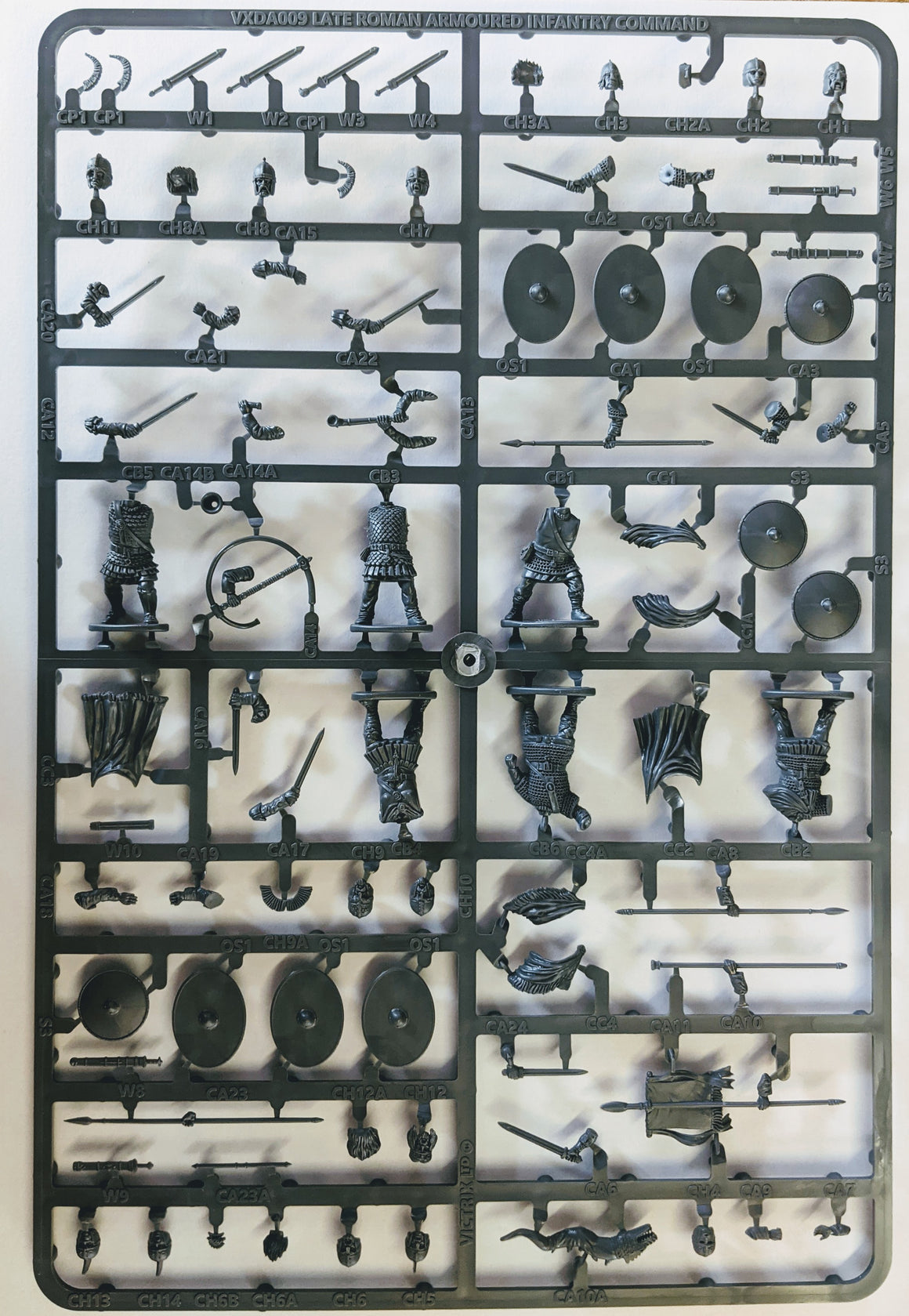 Victrix VXDA009 - Late Roman Armoured Infantry Command sprue