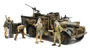 Tamiya British LRDG Command Car North Africa (w/7 Figures)