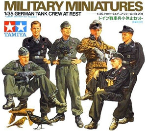 Tamiya 35201 German Tank Crew at Rest