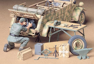 Tamiya 35220 German Kübelwagen Engine Maintenance Set