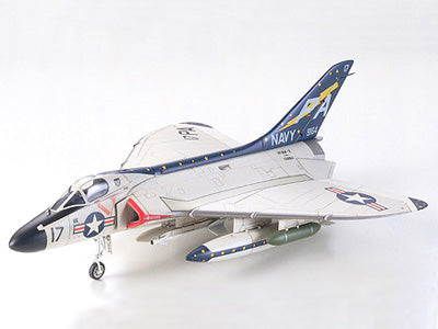 Tamiya 1/72 War Bird Collection no.41 Douglas F4D-1 Skyray