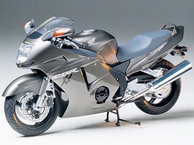 Tamiya 1:12 Honda CBR1100XX Super Blackbird